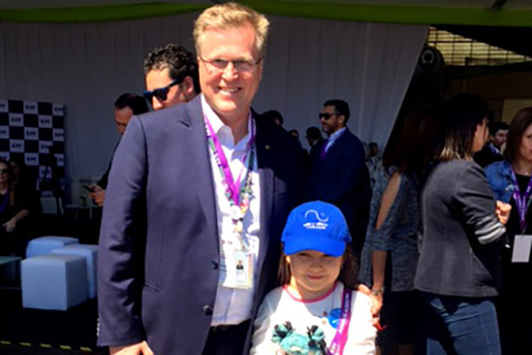foto del loco con la niña